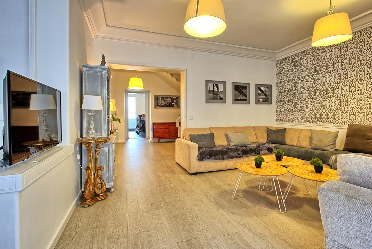 Sao Pedro 30 Guests Apartment Lisbon Bagian luar foto