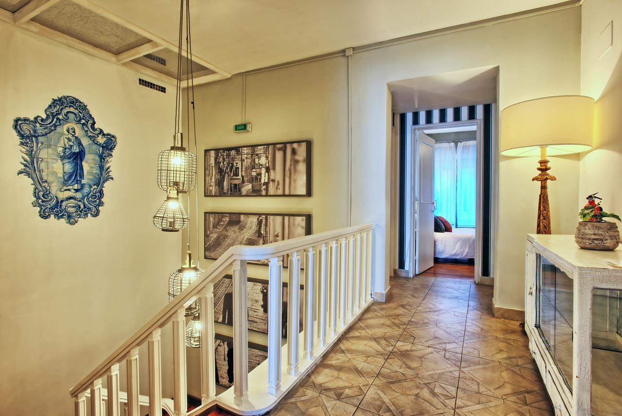 Sao Pedro 30 Guests Apartment Lisbon Bagian luar foto