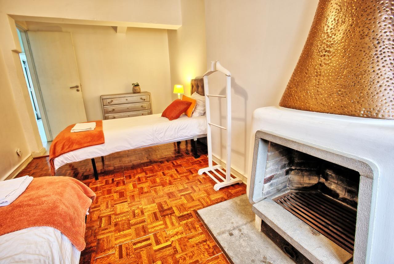 Sao Pedro 30 Guests Apartment Lisbon Bagian luar foto