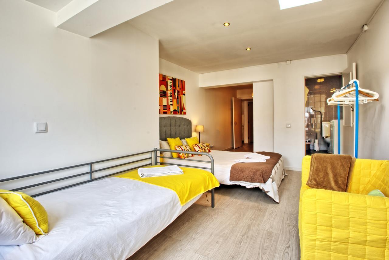Sao Pedro 30 Guests Apartment Lisbon Bagian luar foto